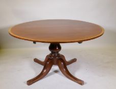 A Victorian mahogany breakfast table with boxwood banding, 130cm diameter, 70cm high