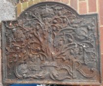 A C19th cast iron fire back, 89 x 70cms