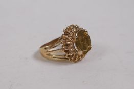 A 9ct gold peso ring, 4.4g, size M