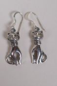 A pair of 925 silver cat earrings, 4cm drop