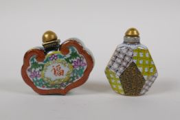 A polychrome porcelain snuff bottle in the form of a ruyi with character inscription decoration, and