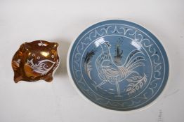 Vera Tollow studio pottery bowl decorated with a cockerel, signed, 22cm diameter, and a small lustre