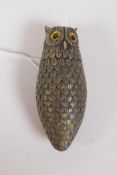A brass vesta case in the form of an owl, 8cm