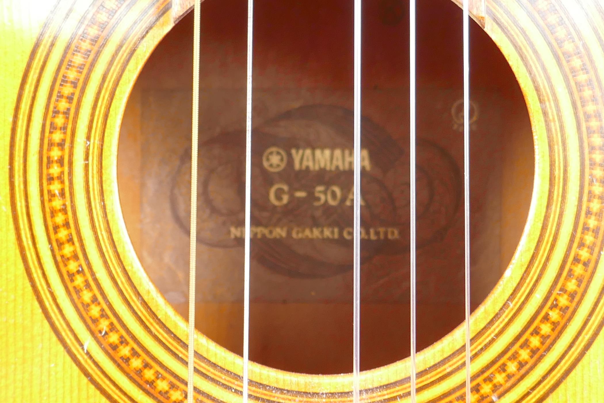 A Yamaha G50-A Spanish guitar (Nippon Gakki S Ltd) in a fitted hard case, 100cm long - Image 4 of 5