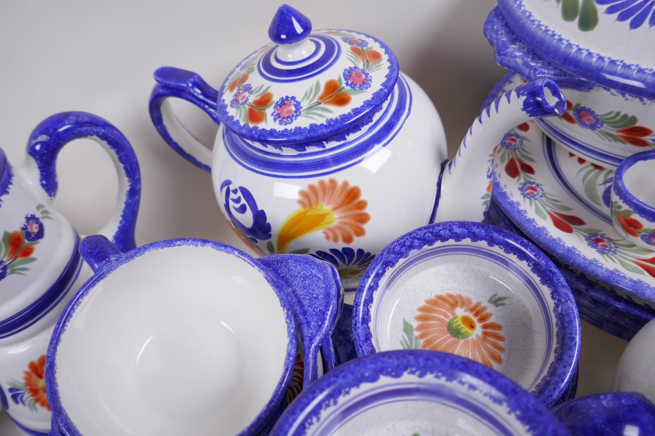 A Quimper Marguerite Breton pottery part dinner, tea and coffee service, including vegetable and - Image 5 of 7