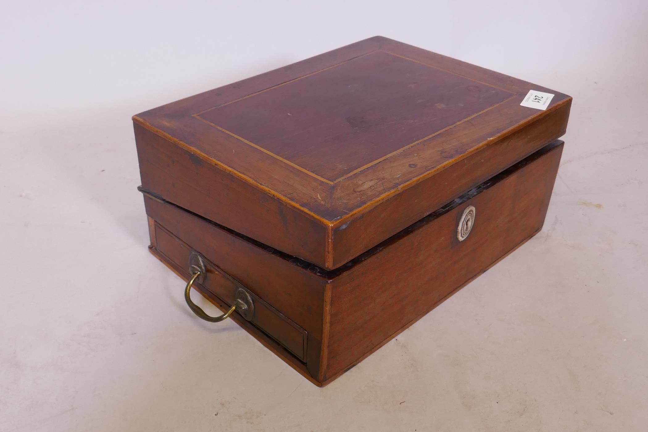 A Victorian mahogany and rosewood writing slope with side drawer and two seals, 30cm x 23cm x 14cm - Image 4 of 4