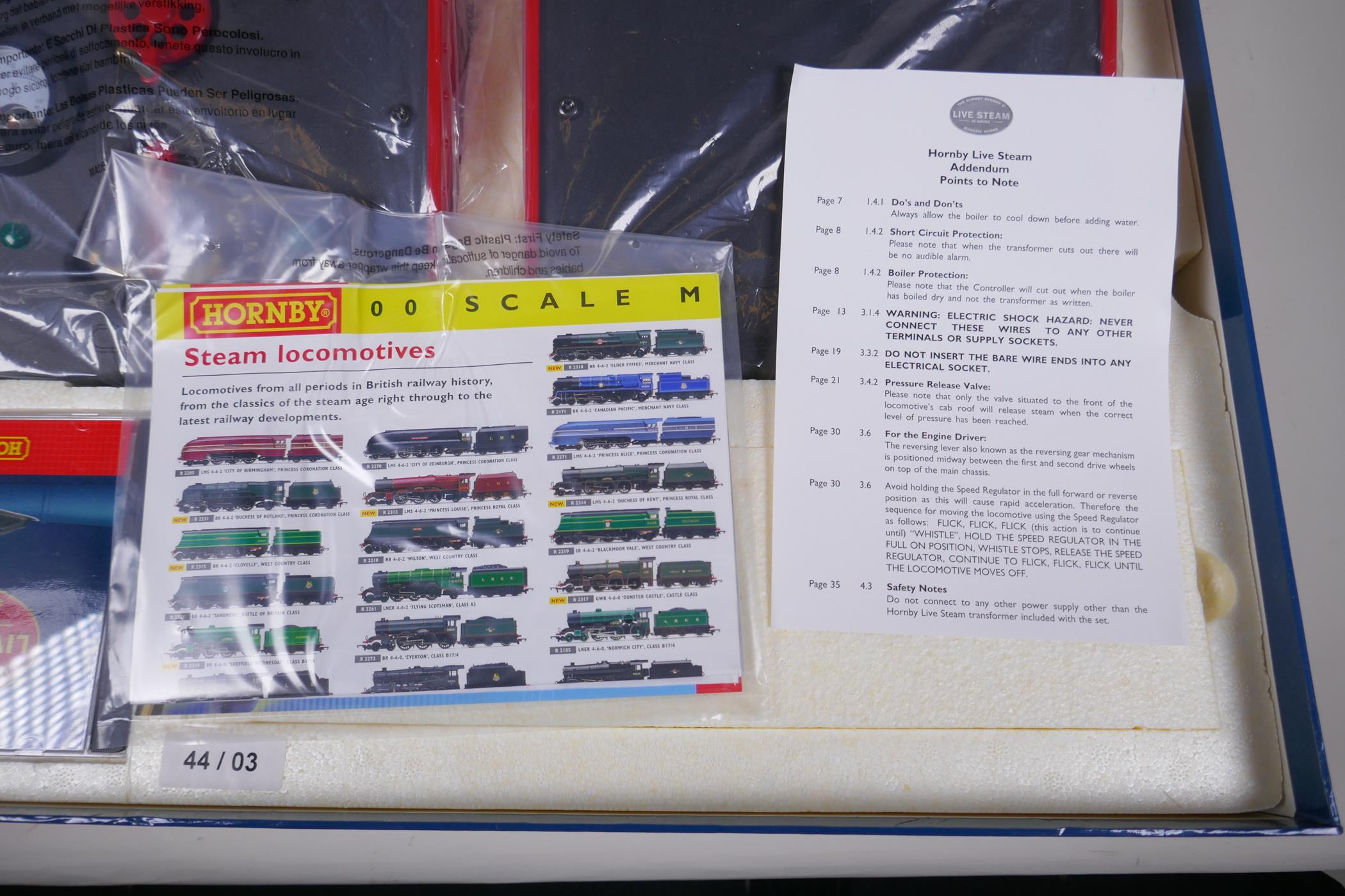A Hornby Live Steam 00 gauge train set 'Mallard' with accessories, in original box, unused - Image 5 of 7