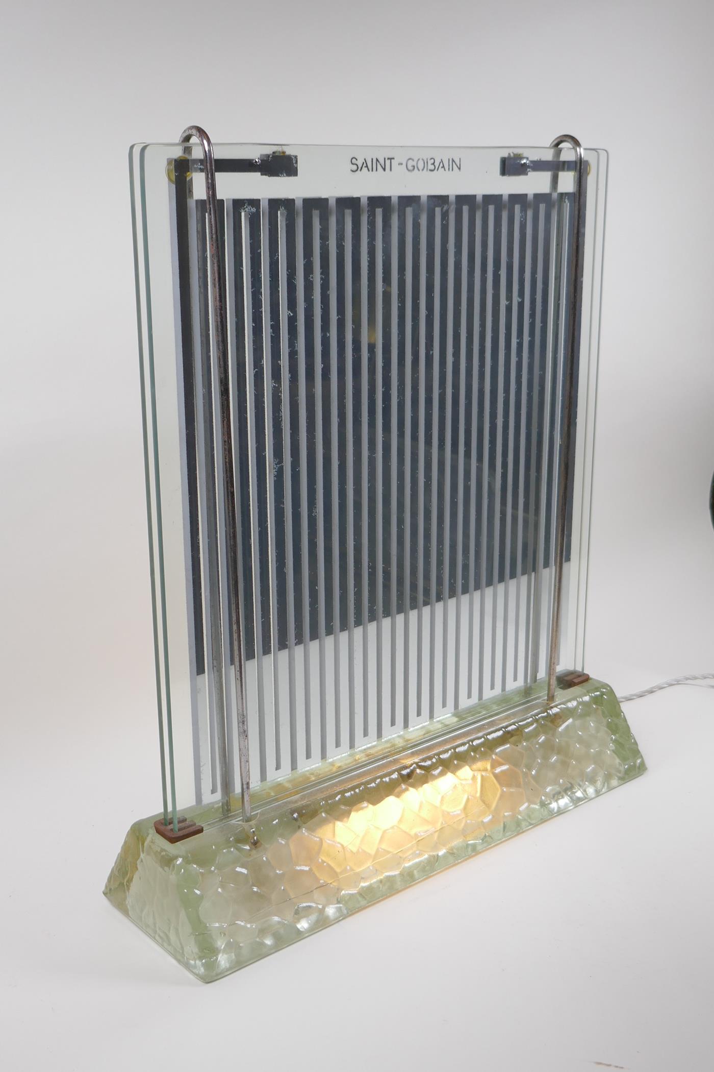 A vintage Art Deco illuminated glass heater designed by Rene-Andre Coulon, for Saint Gobain, 42cm - Image 3 of 3
