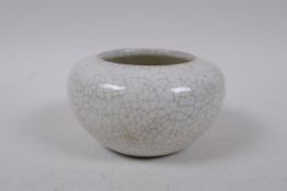 A Chinese crackle ware pot, 10cm diameter