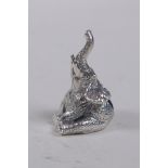 A sterling silver pin cushion in the form of a baby elephant, 4cm