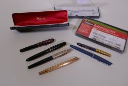 A vintage Parker Duofold fountain pen with 14k gold nib, a Parker Victory fountain pen with 14k nib,