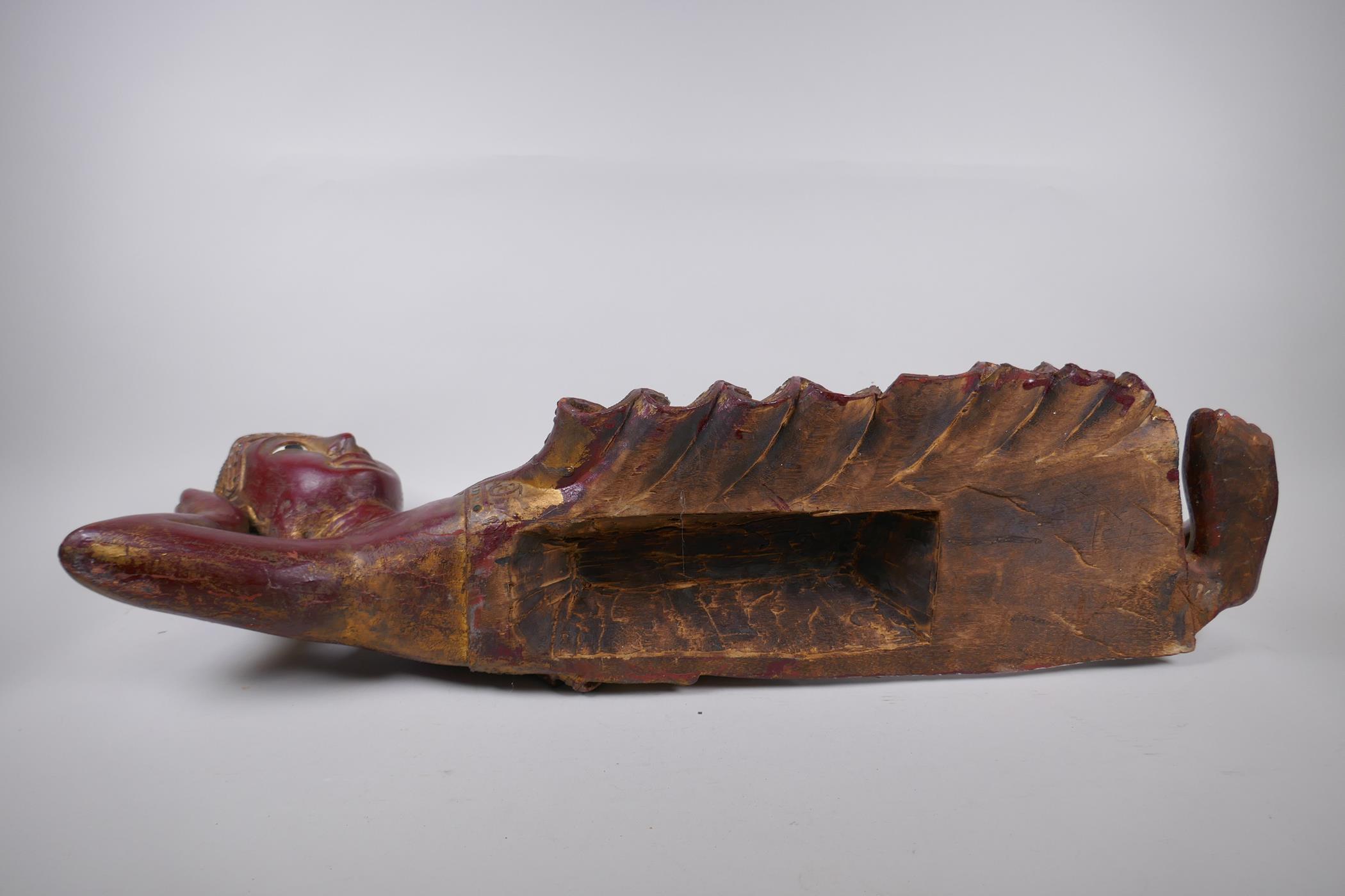 An antique Burmese carved and lacquered wood reclining figure of Buddha, 78cm long - Image 4 of 7