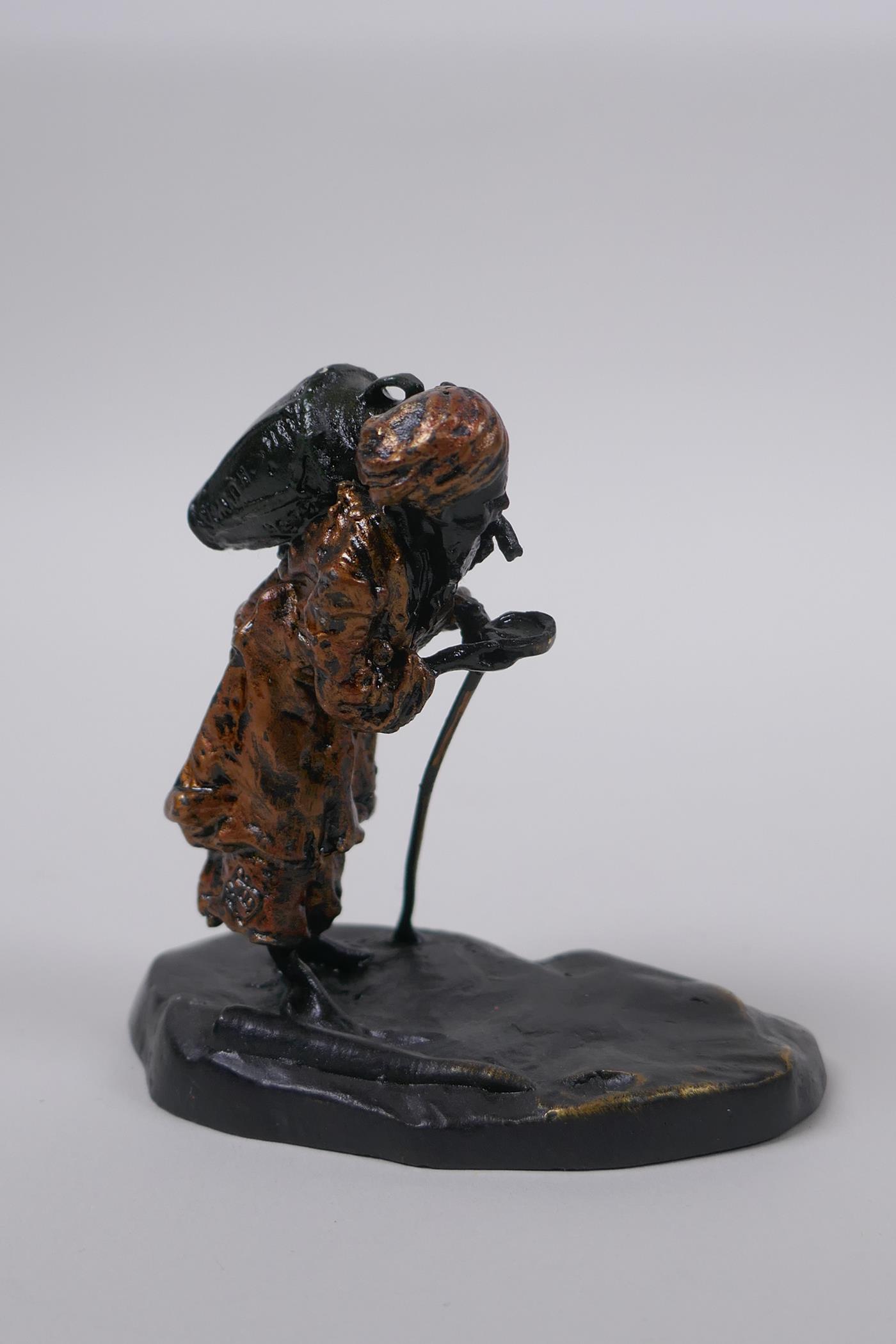 A Bergman style cold painted bronze of an Arab watercarrier, 8cm high - Image 3 of 5