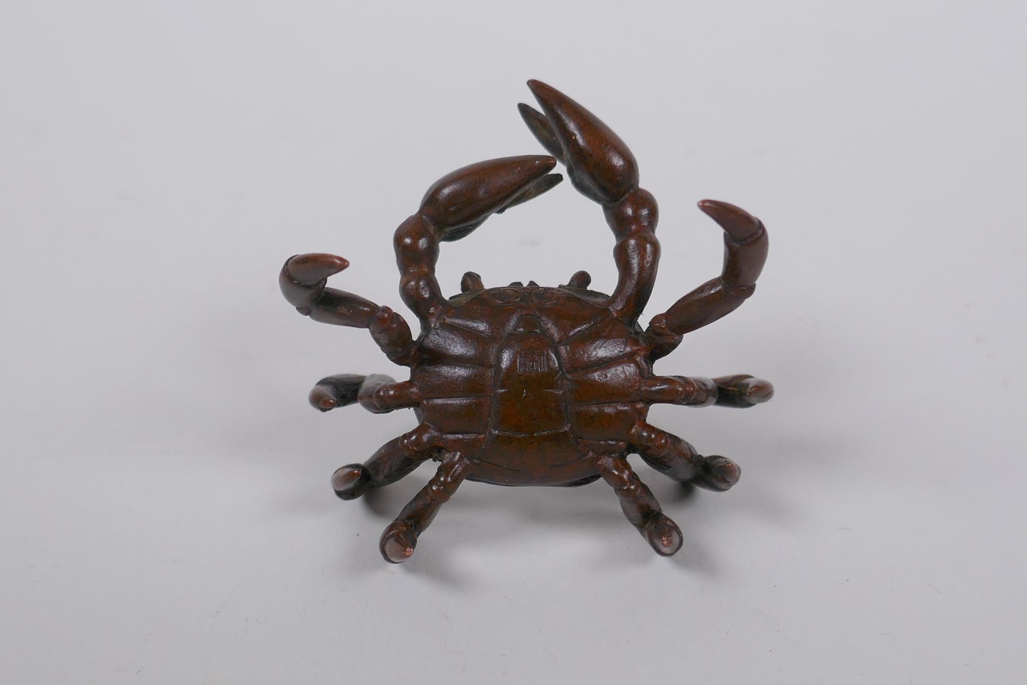 A Japanese bronze okimono crab, 6cm wide - Image 3 of 4