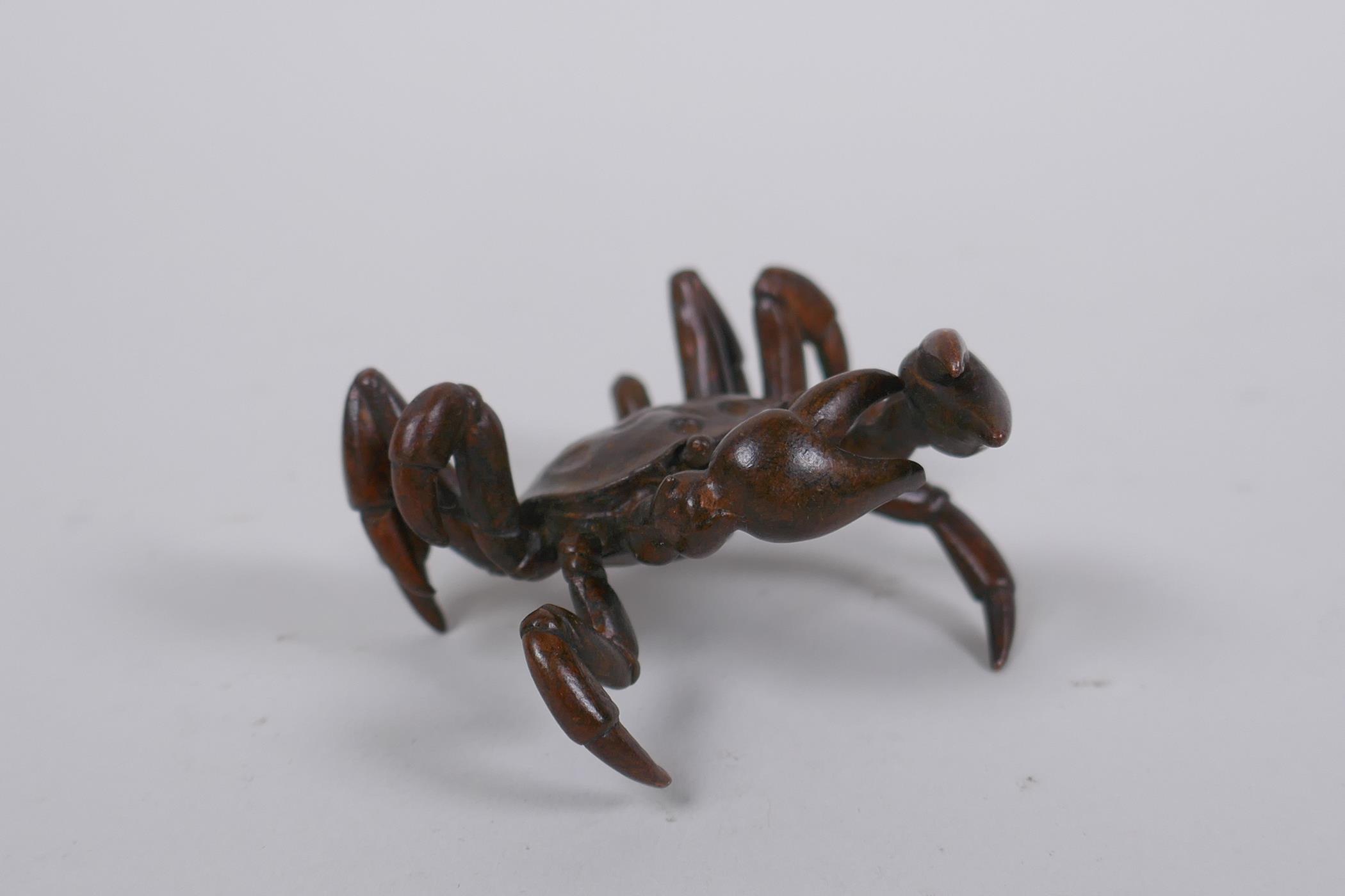 A Japanese bronze okimono crab, 6cm wide - Image 2 of 4