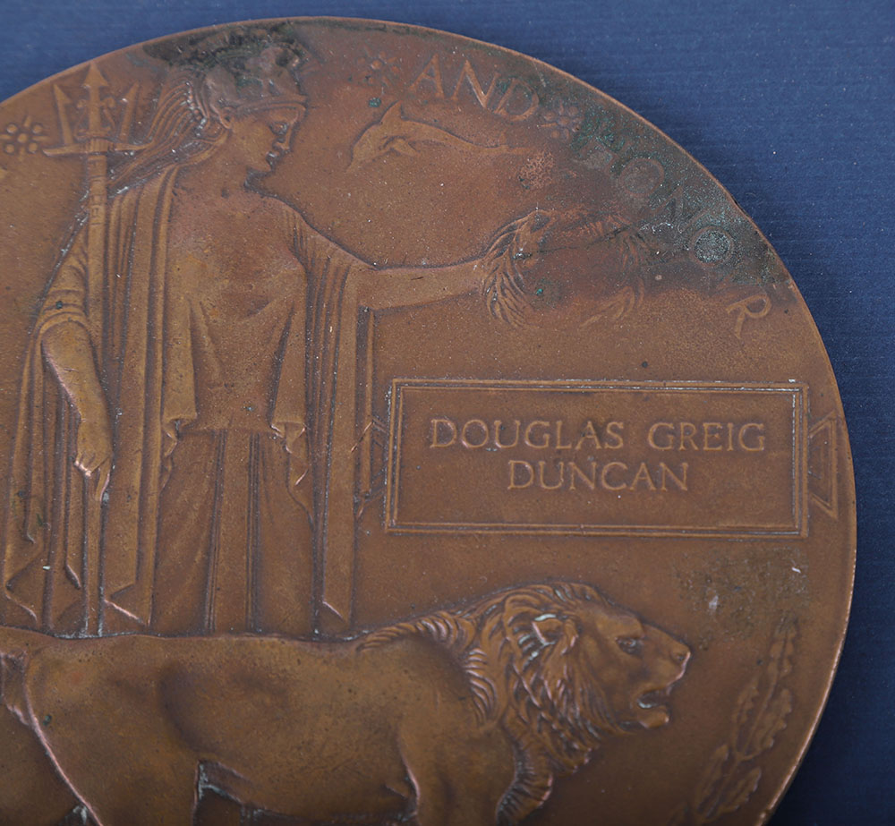 WW1 British Memorial Plaque to Douglas Greig Duncan - Bild 4 aus 4