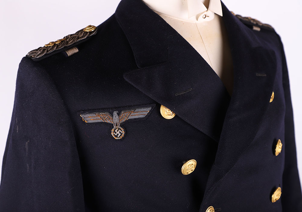 WW2 German Kriegsmarine Medical Officers Frock Coat - Image 6 of 10