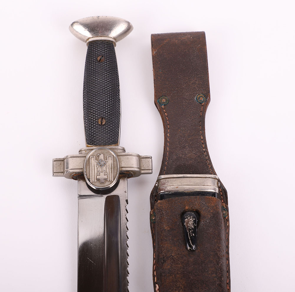 WW2 German Red Cross Enlisted Mans Hewer / Dagger - Image 2 of 15
