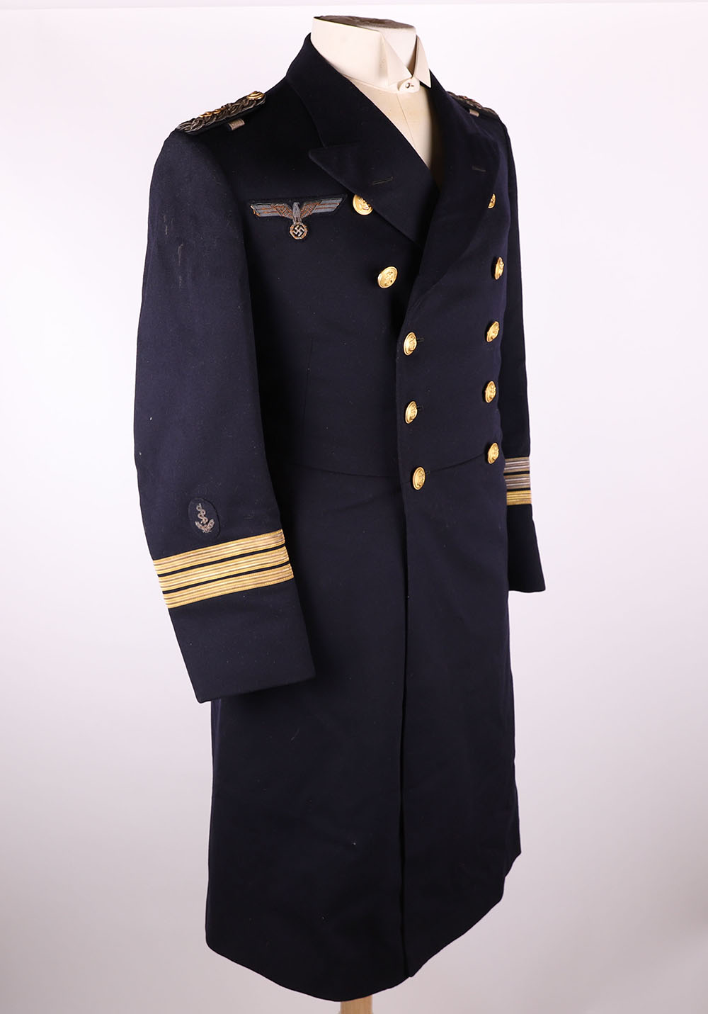 WW2 German Kriegsmarine Medical Officers Frock Coat - Image 3 of 10