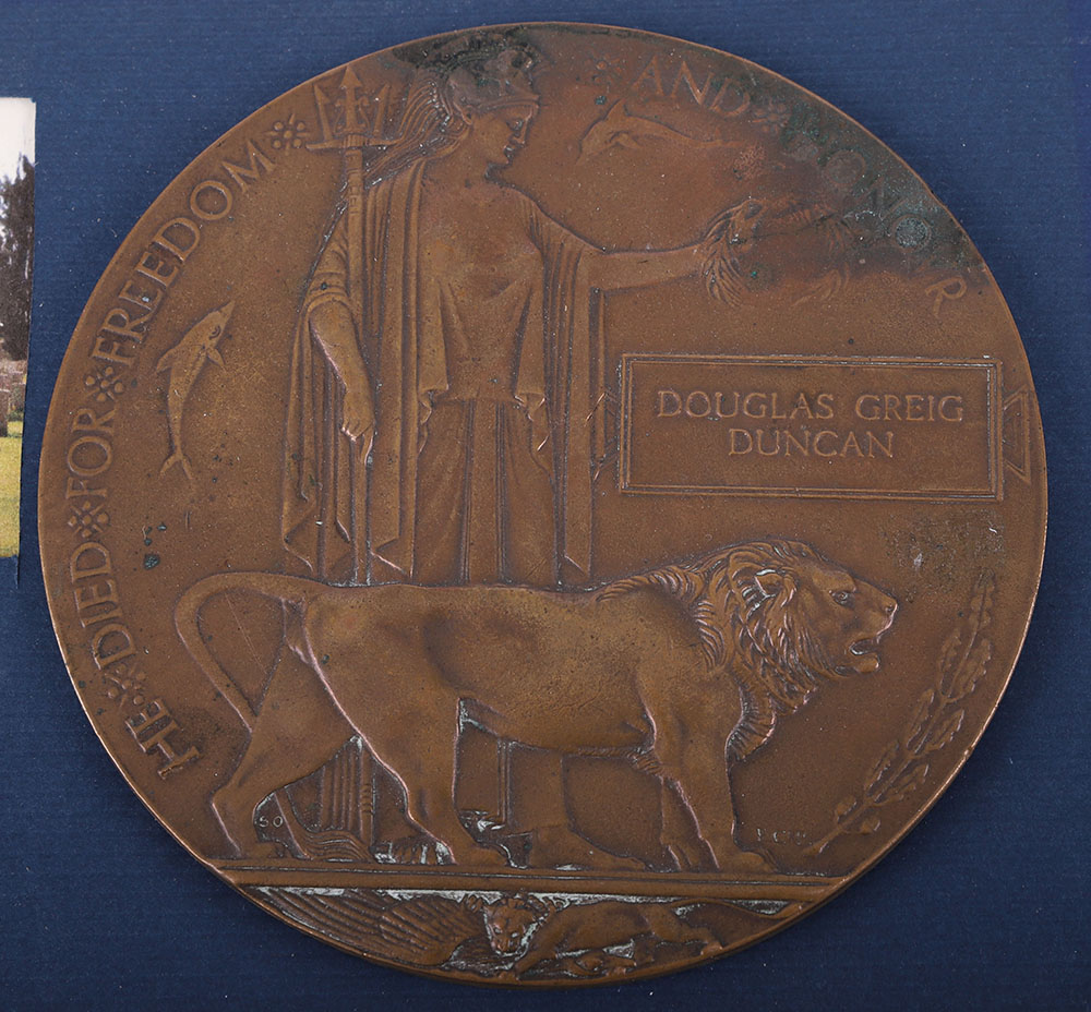 WW1 British Memorial Plaque to Douglas Greig Duncan - Bild 3 aus 4