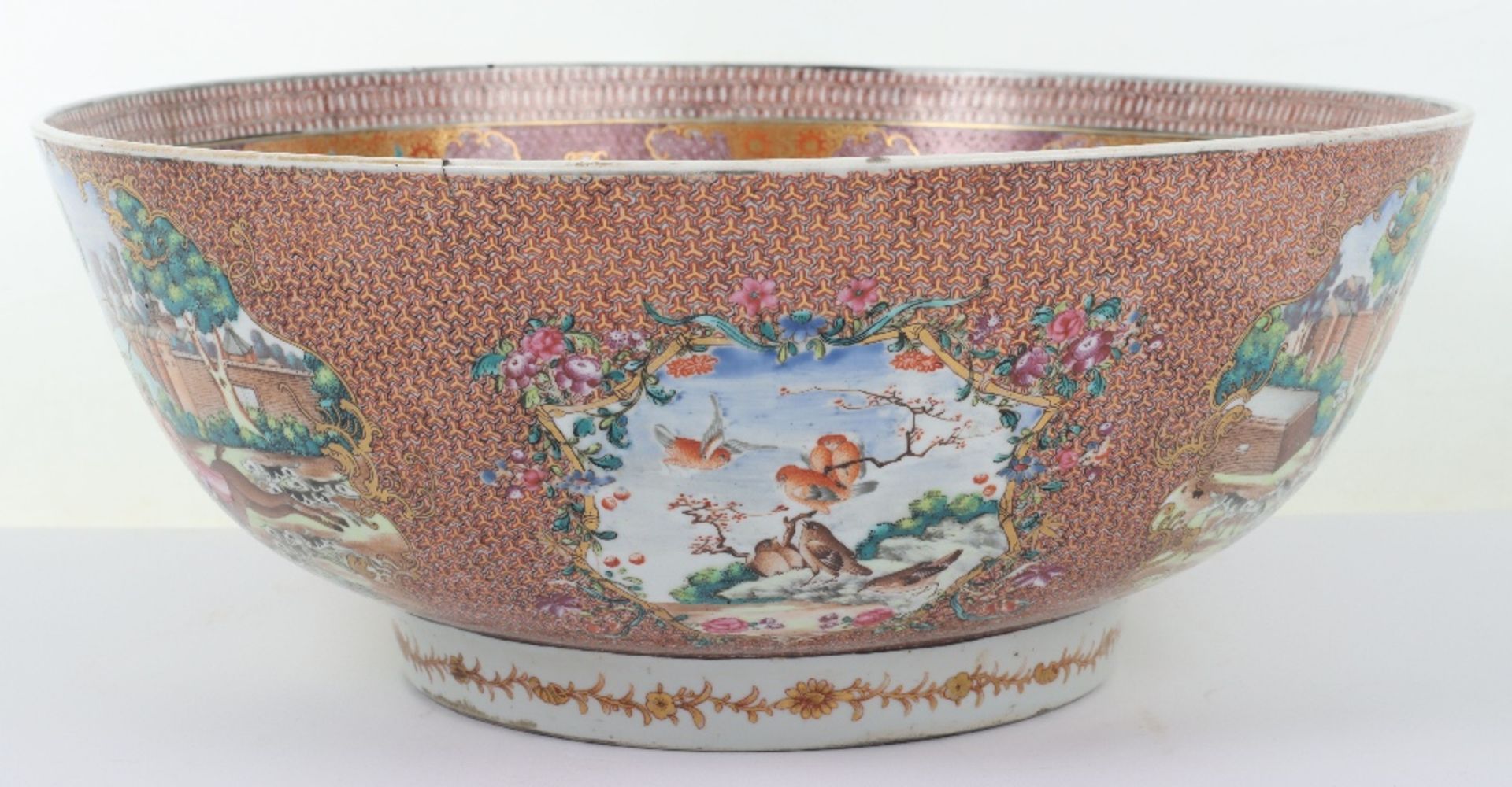 A rare substantial Chinese Mandarin palette famille rose punch bowl, - Bild 4 aus 15