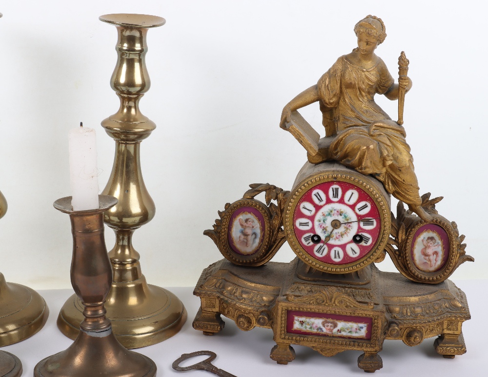 A French 19th century brass and porcelain mantle clock by Richard & Cie Paris & London - Bild 3 aus 6