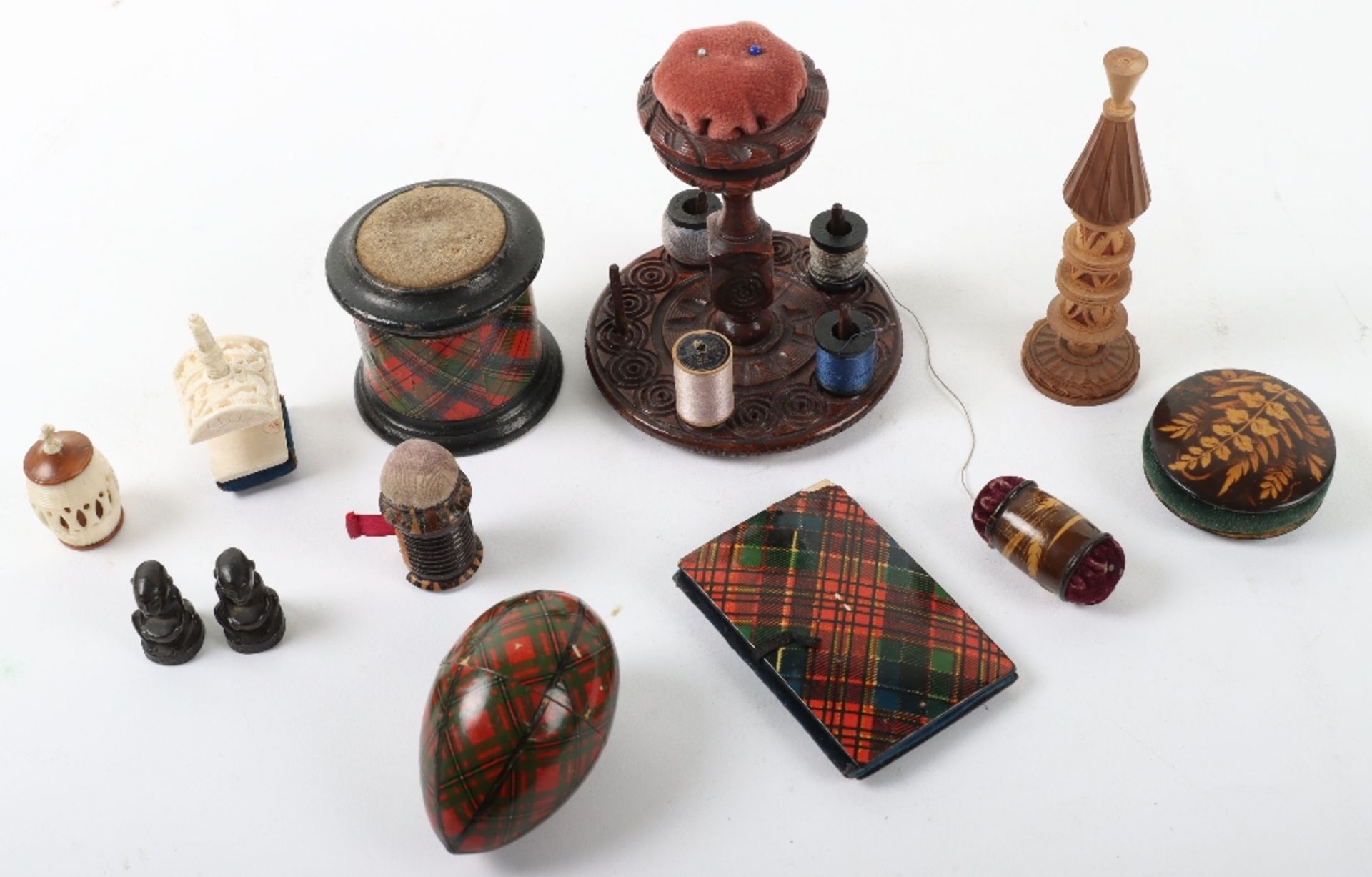 Sewing accessories including Tartanware box/pin cushion, H. Gregor Atlas cotton bobbin egg, booklet