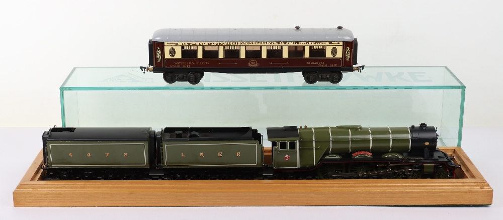 Basset Lowke Special Limited Edition 0 Gauge 3 Rail Electric LNER Flying Scotsman Locomotive and Two - Bild 2 aus 5