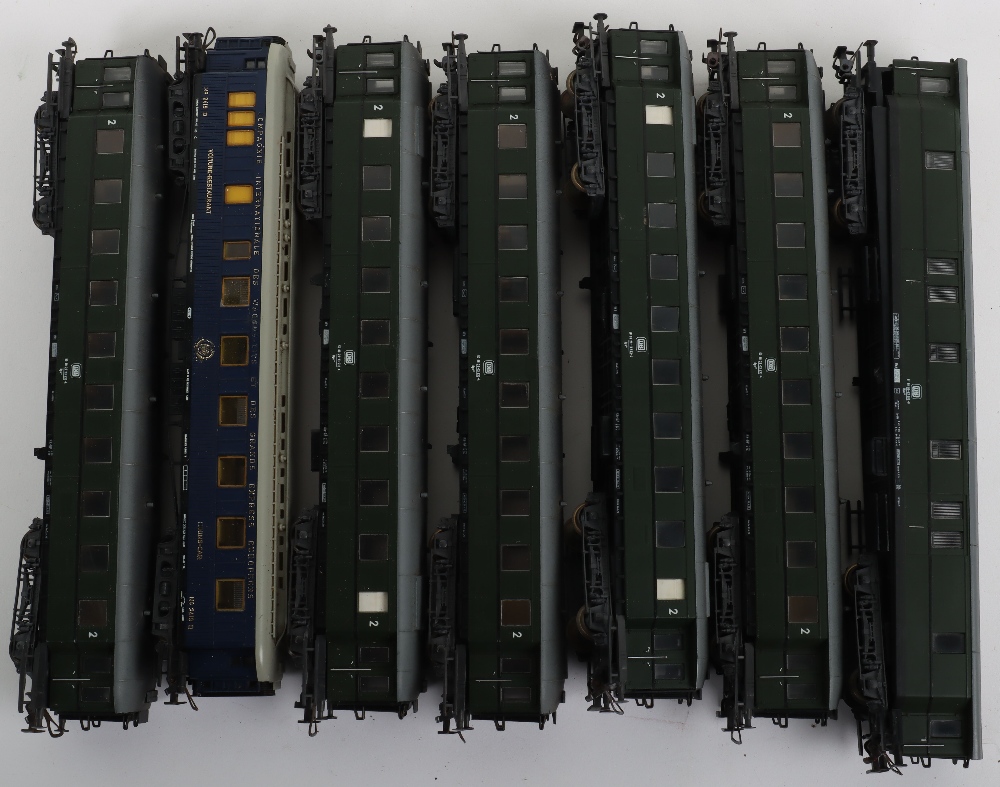 Collection of various HO/OO gauge locomotives and rolling stock - Bild 7 aus 8