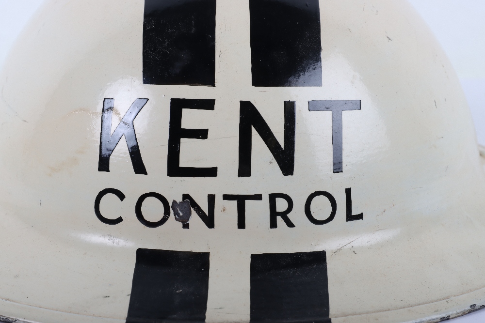 Senior Rank WW2 British Home Front Kent Control Steel Helmet - Image 6 of 8
