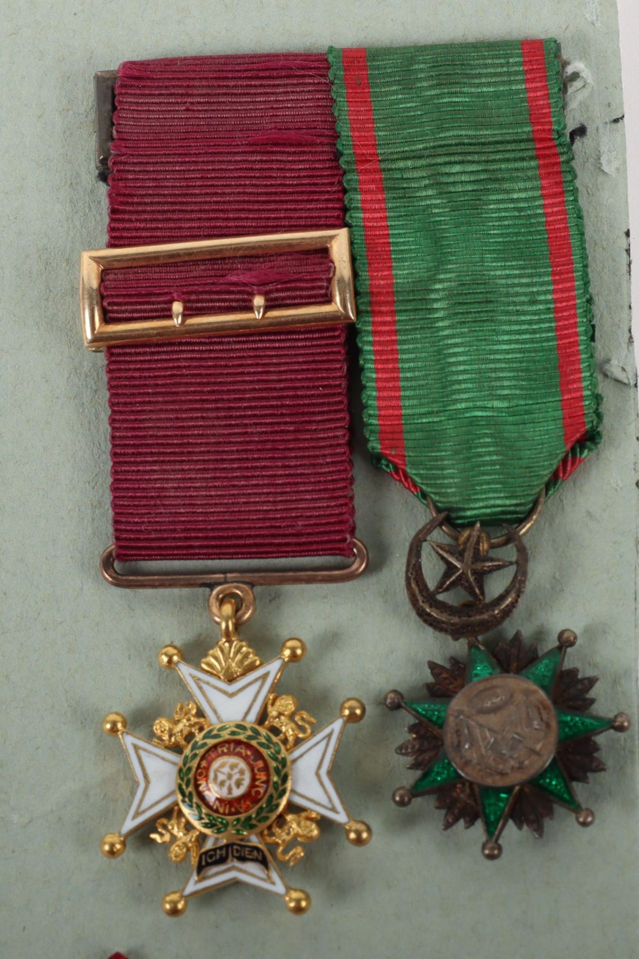 Interesting Pair of Un-Attributed Miniature Medals - Bild 2 aus 4