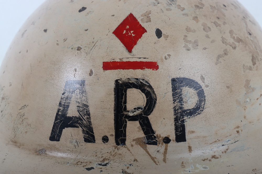 Senior Rank Air Raid Precautions (A.R.P) Officers Steel Helmet - Image 2 of 7