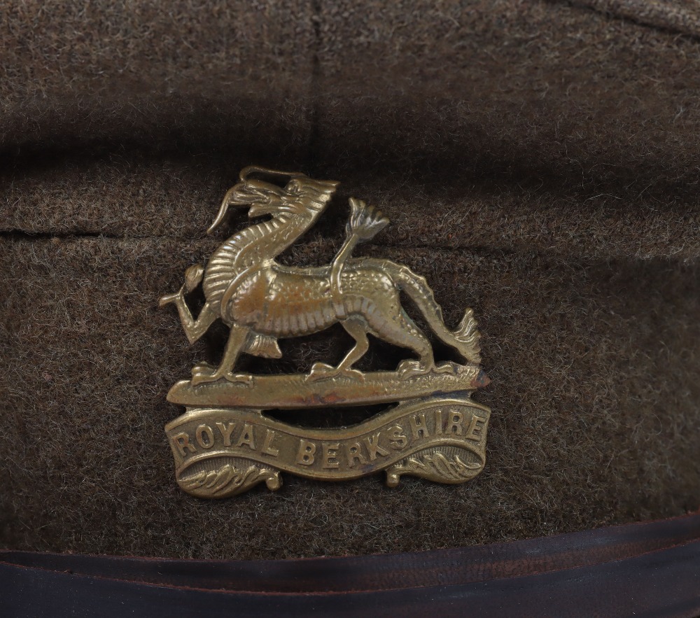 Rare WW1 British 1903 Pattern Other Ranks Peaked Cap - Image 2 of 7