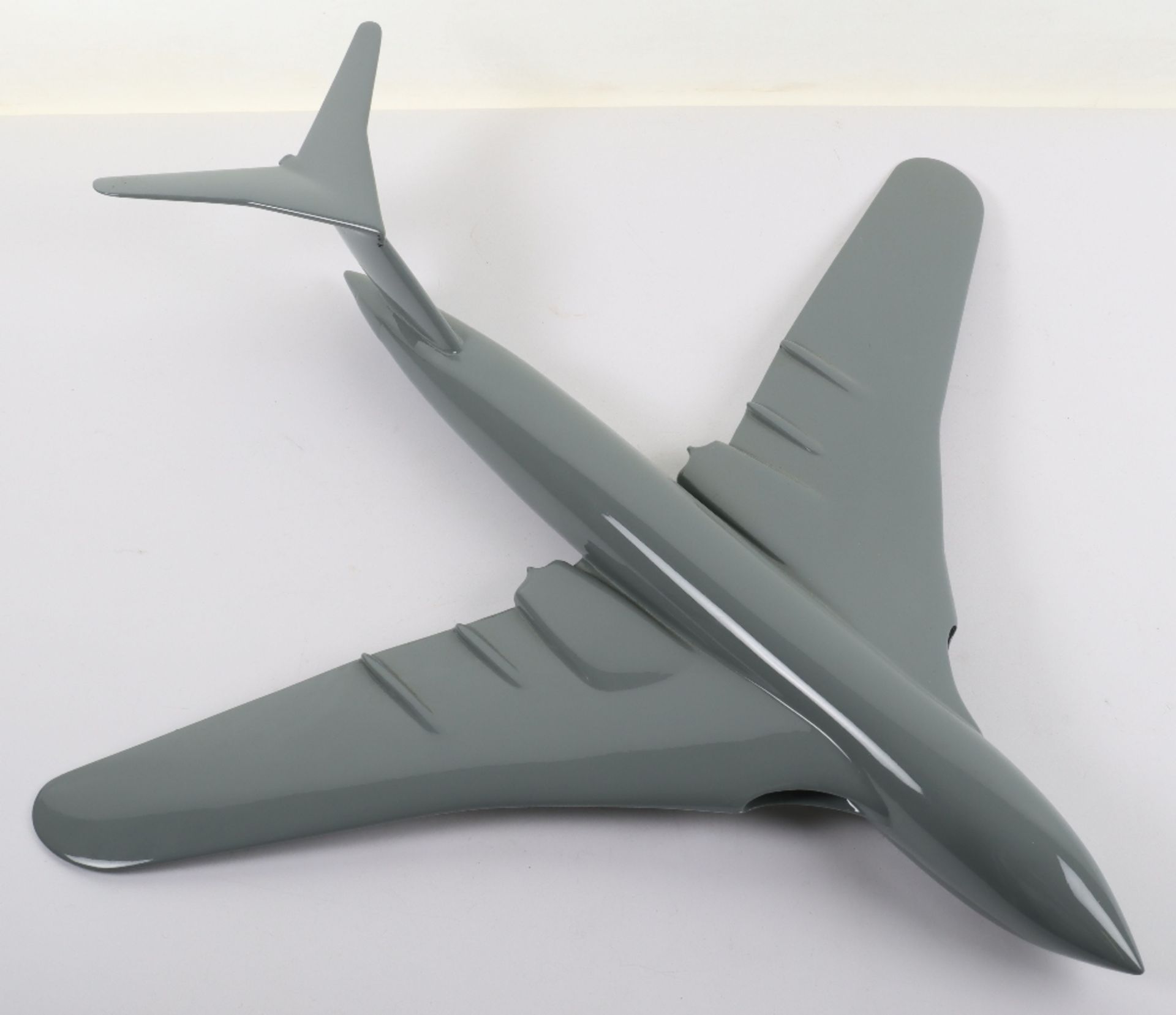 Large Model of a Jet Bomber - Bild 2 aus 5