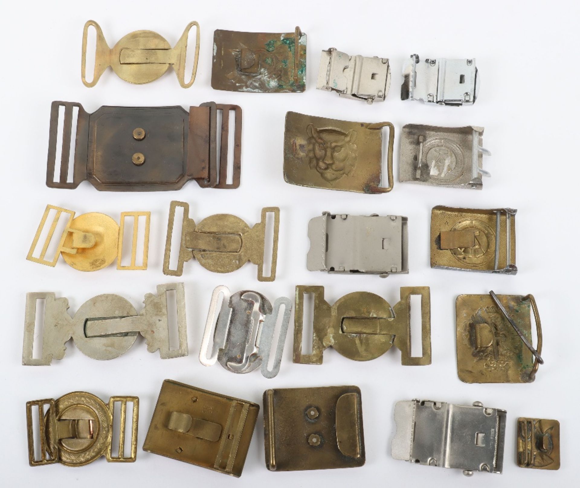 Quantity of Foreign Nationalities Belt Buckles - Image 2 of 2