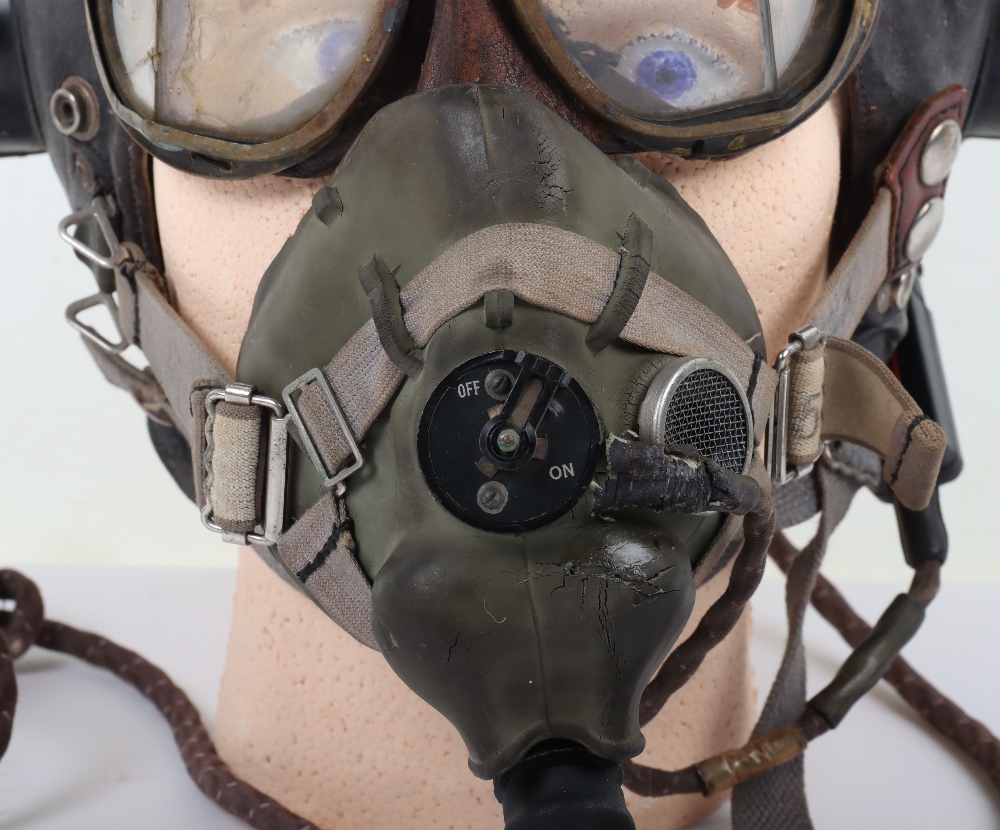 WW2 Royal Air Force C-Type Flying Helmet Set - Image 2 of 15