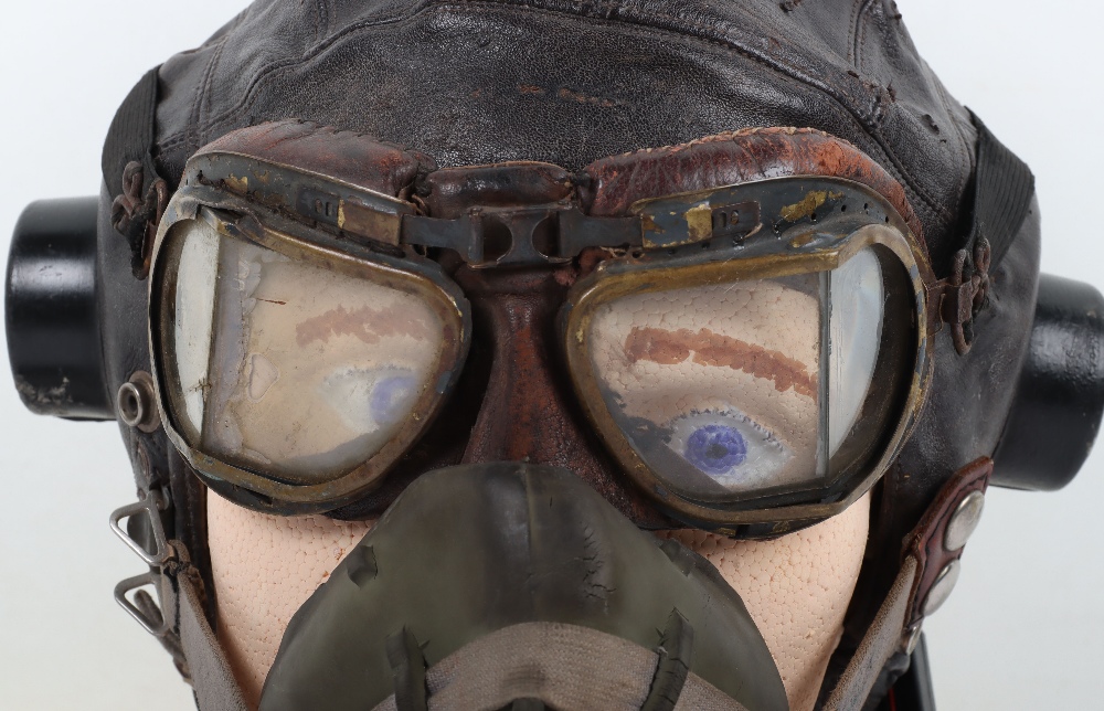 WW2 Royal Air Force C-Type Flying Helmet Set - Image 3 of 15