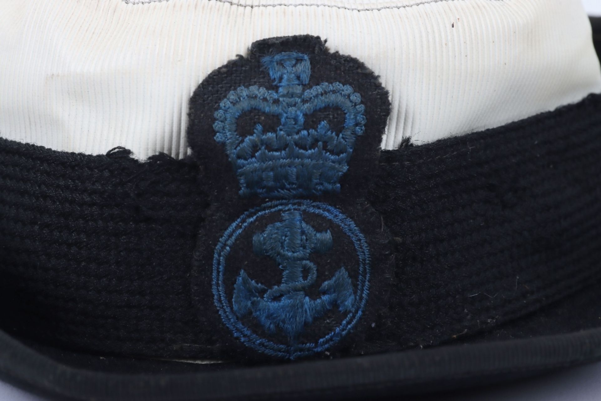 EIIR Princes Mary’s Royal Air Force Nursing Service (PMRAFNS) Officers Headdress - Image 2 of 9