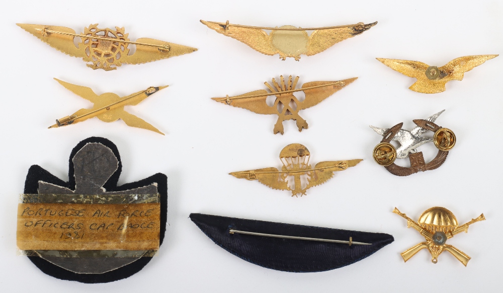 Grouping of Foreign Nationality Airforce Badges and Insignia - Bild 2 aus 2