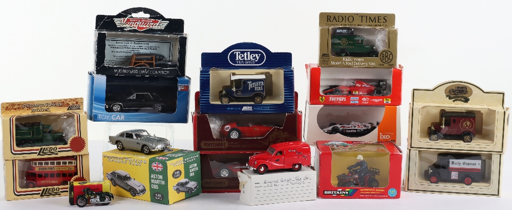 Mixed diecast model cars - Image 2 of 3