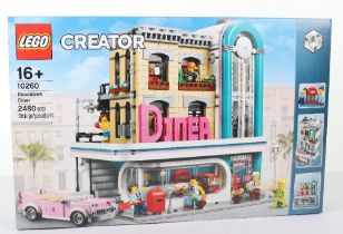 Lego Creator expert 10260 downtown dinner sealed set