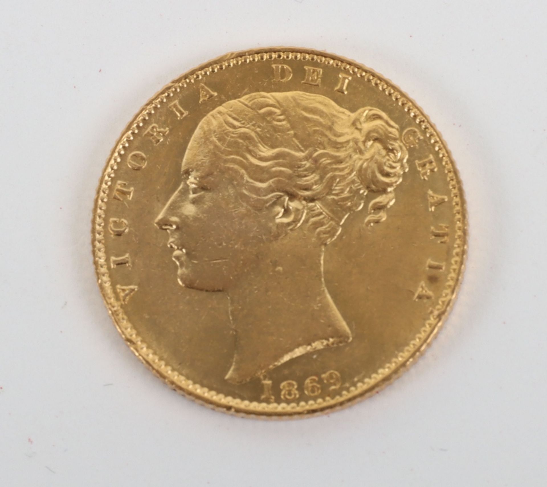 Victoria 1869 Shieldback Sovereign, die 47