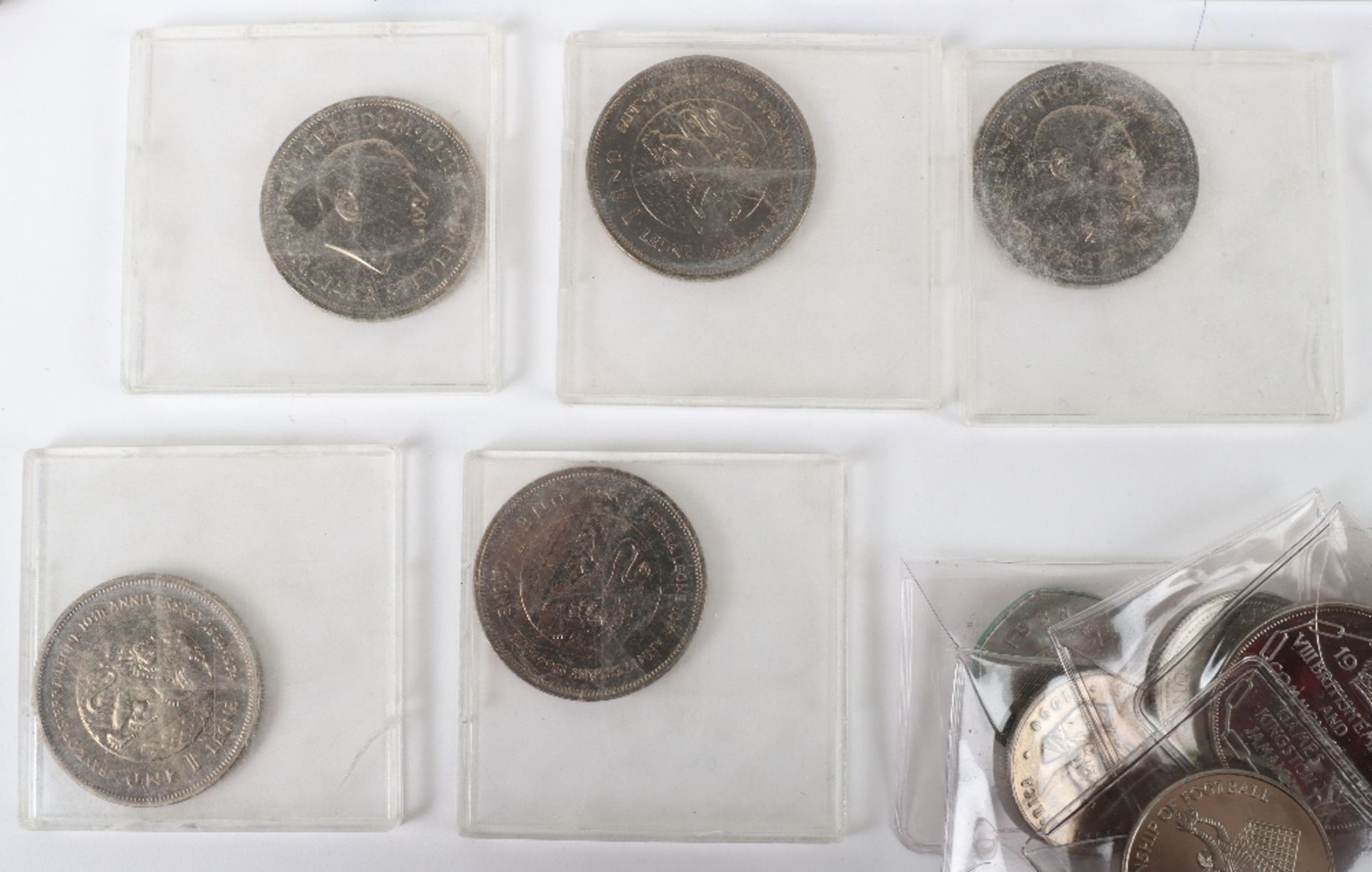 Mixed coinage - Image 3 of 5