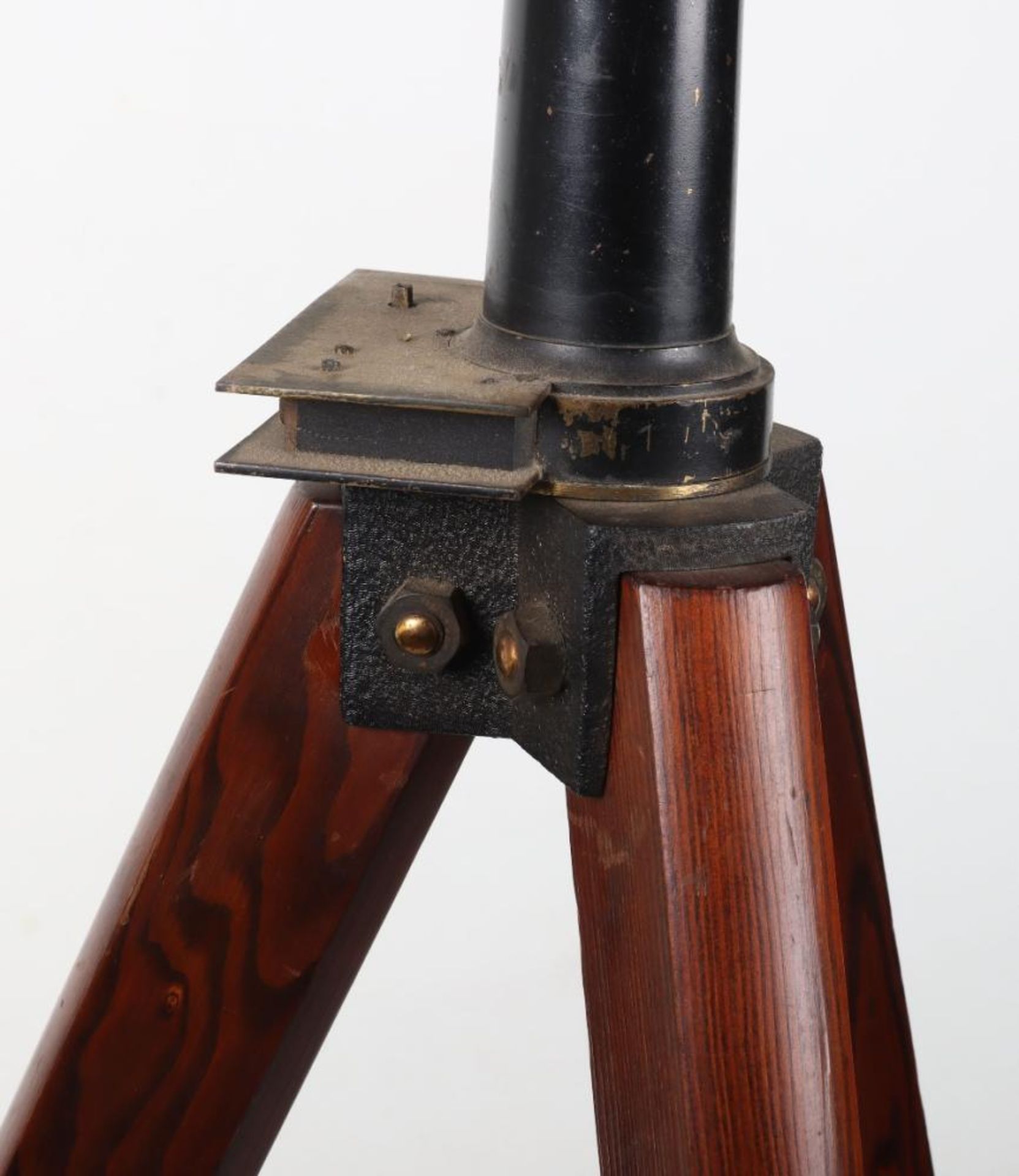 A Victorian 3.5in refracting telescope by T. Harris & Son, c.1840 - Image 3 of 8