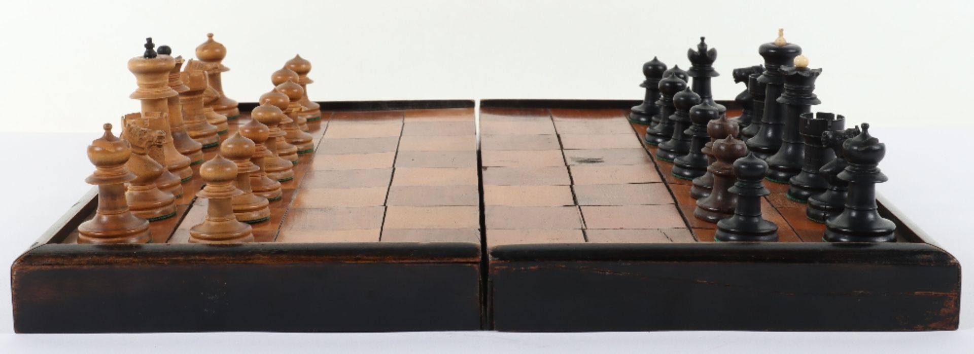 A late 19th/early 20th century chess set