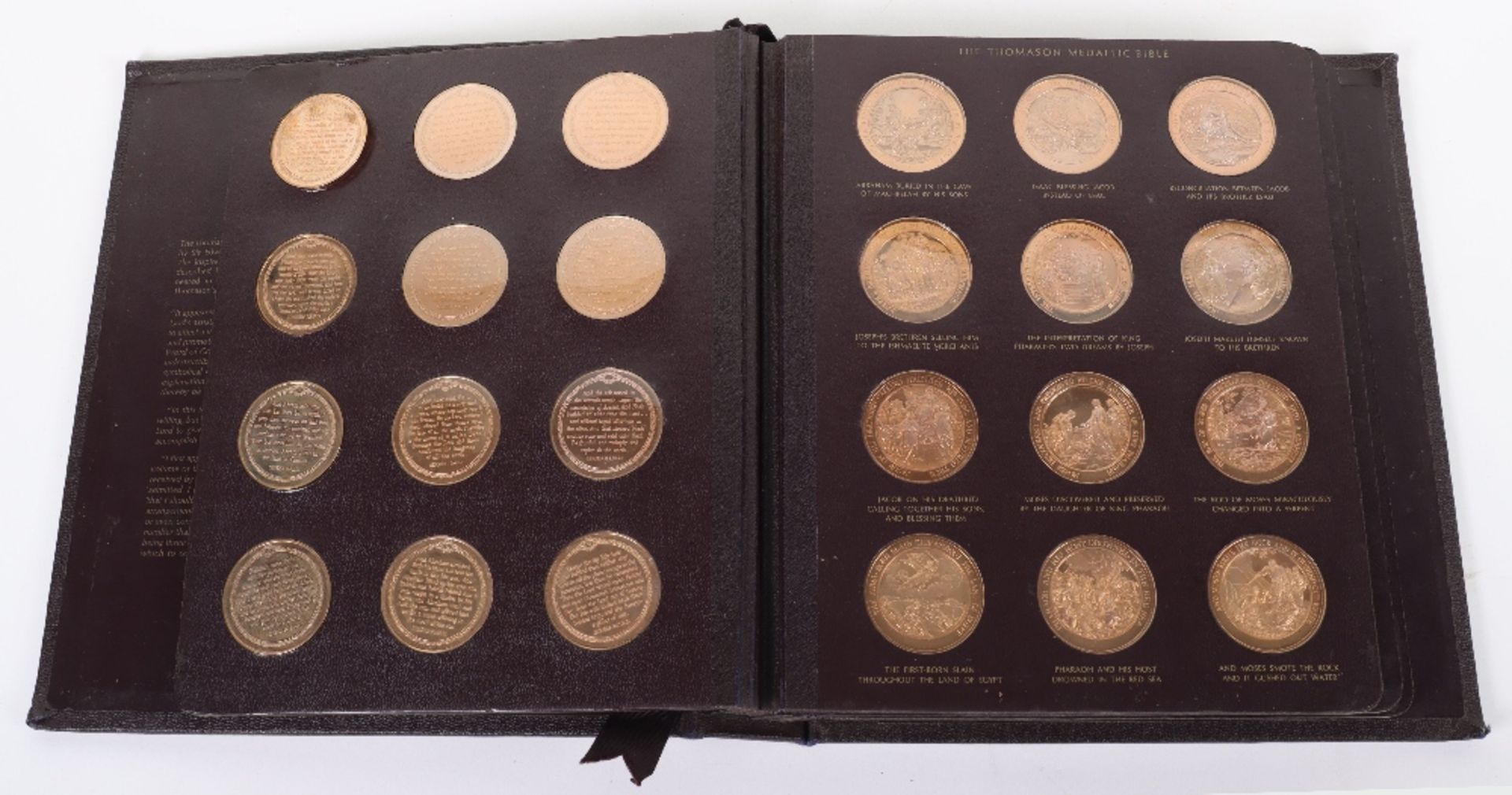 Franklin Mint, Thomason Medallic Bible - Image 2 of 6