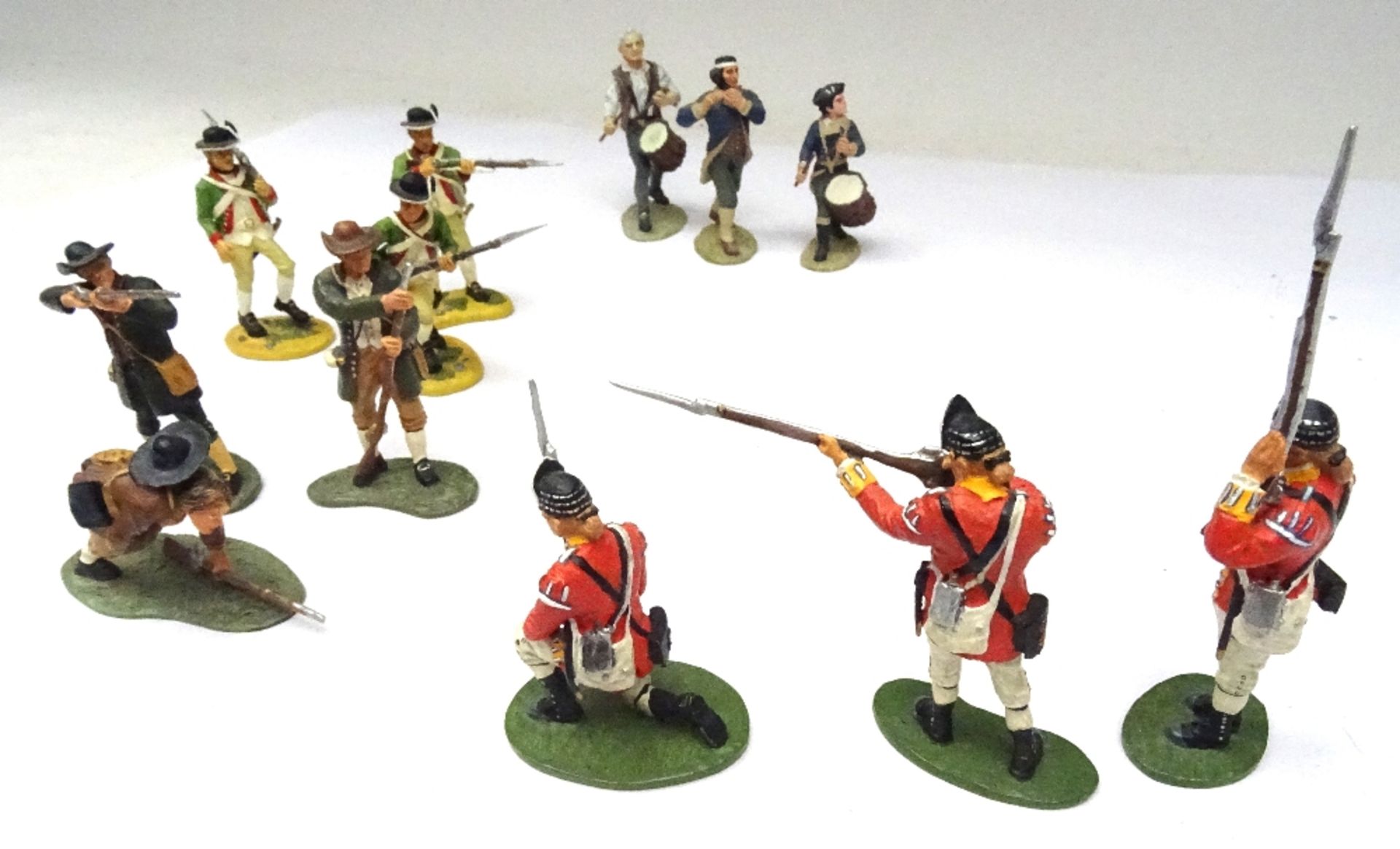 Britains Matte American Revolution set 17221 10th Foot - Image 8 of 9