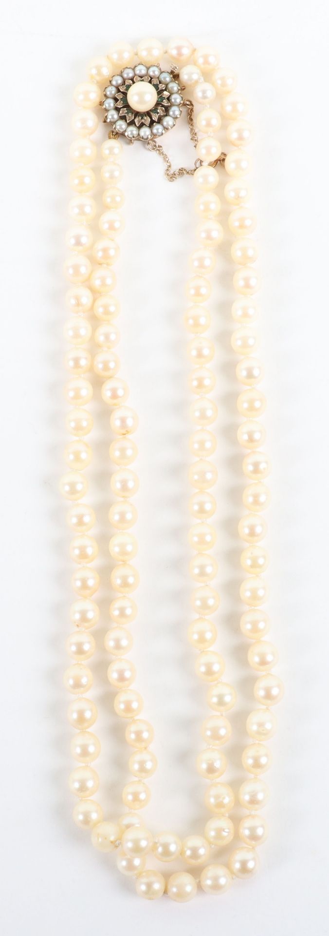 A 20th century 9ct gold and pearl necklace, London 1964 - Image 3 of 4