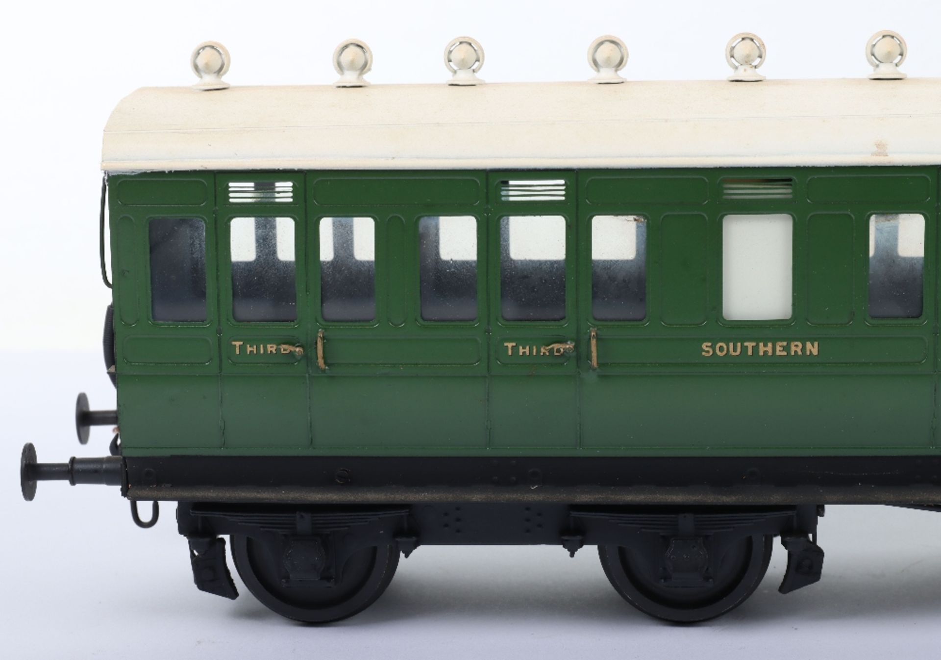A fine J&M Models Gauge I Southern Railway Passenger Coach - Image 3 of 6