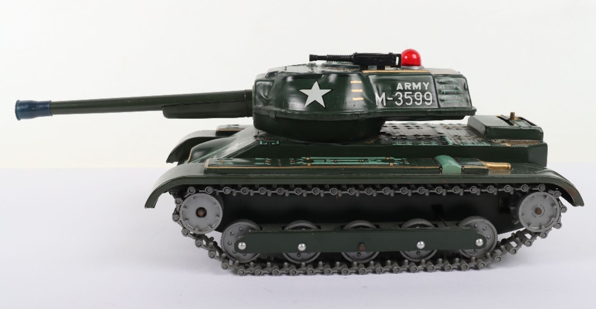 A Masudaya tinplate battery operated Army M-3599 Tank - Bild 2 aus 5